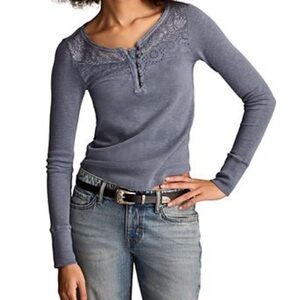 Lucky Brand Women's Lace Yoke Henley Top Blur Gray - XL NWT